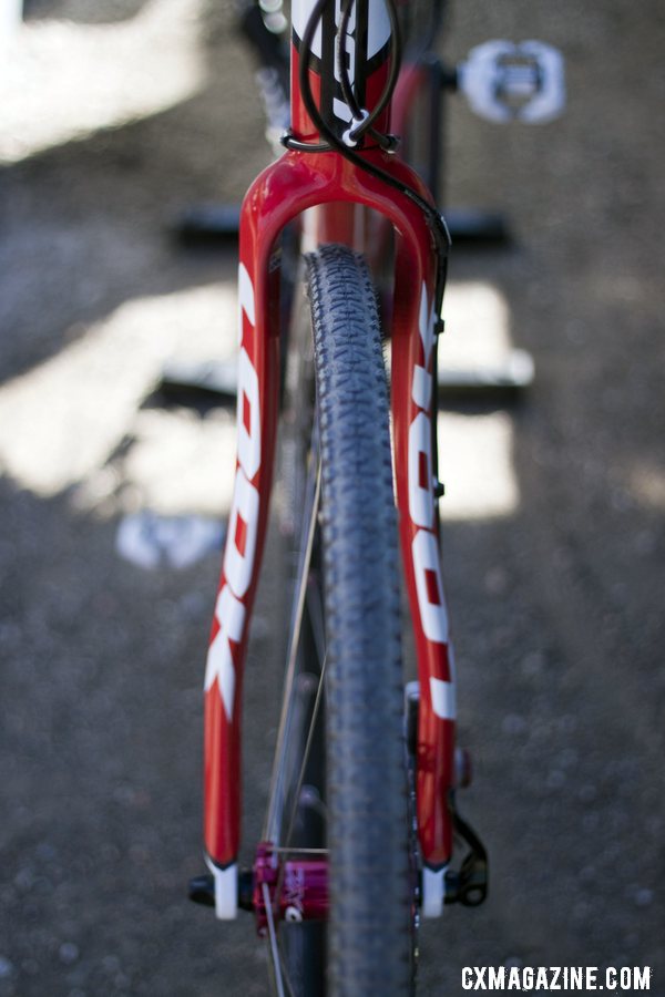 Generous front fork clearance should keep Ali Goulet rolling in Louiville this year. ©Cyclocross Magazine