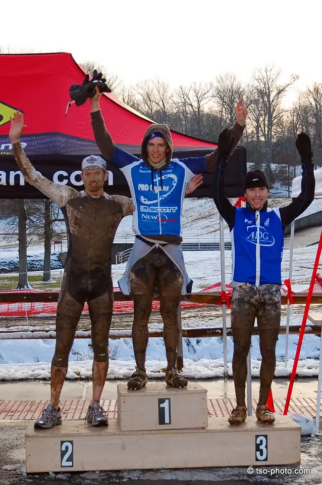 Muddy podium ? Tom Olesnevich