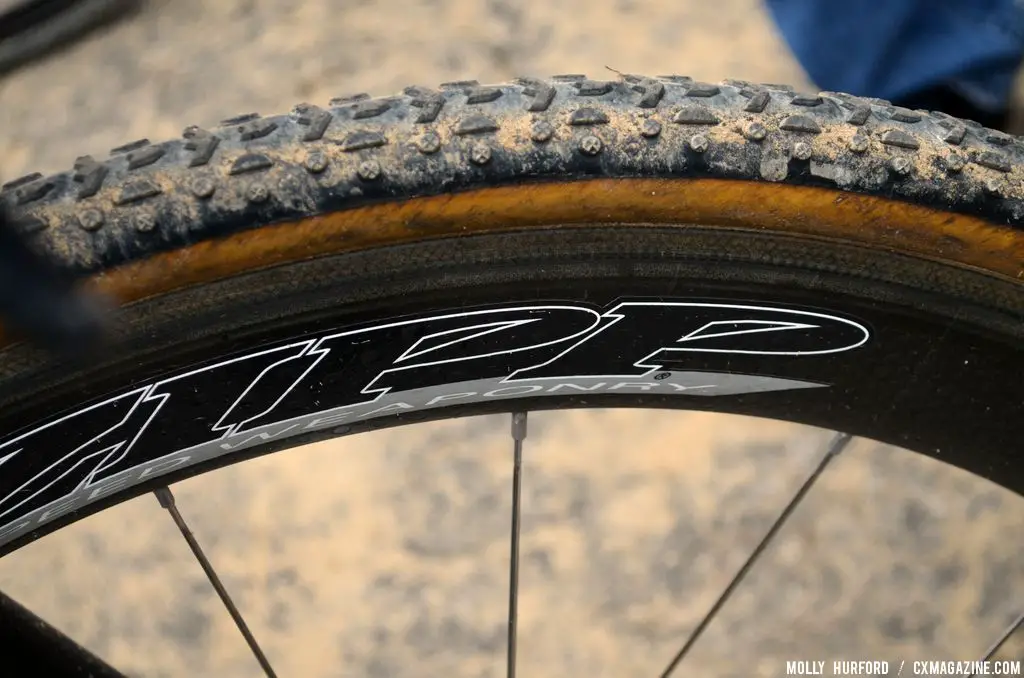 Racing on Zipp 404 tubulars in a 62 mile race was a gamble well worth it on Mackenzie Woodring\'s Barry Roubaix-winning Foundry Auger. © Cyclocross Magazine