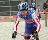 Kevin Hines uses his technical prowess to keep speed through the sand © Gregg Germer - ChainringTours.com