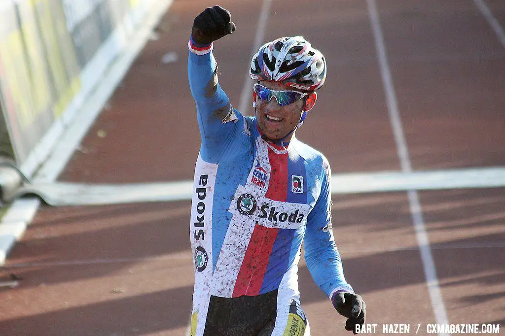 Zdenek Stybar takes his second Elite Men\'s Cyclocross World Championship title in a row.