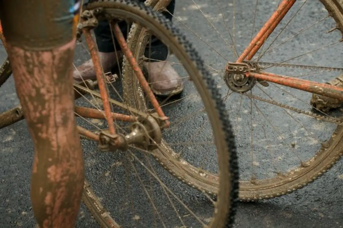 One gear...the easiest way to not have a mechanical when the conditions are the worst © Matthew J. Clark/www.strfilms.com