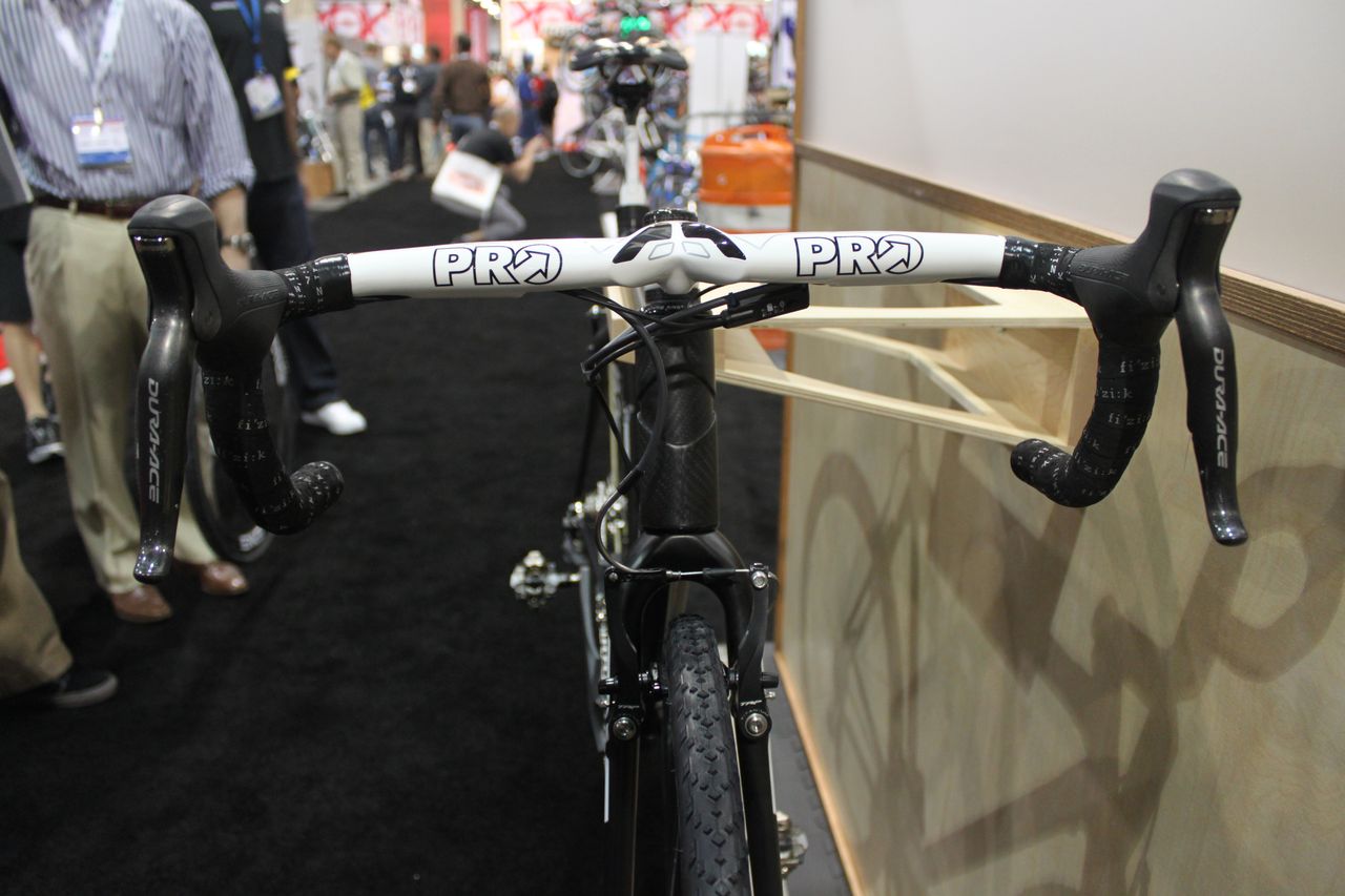 A one-piece carbon Shimano PRO cockpit adds to the carbon bling. Cyclocross @ Interbike 2010. © Cyclocross Magazine