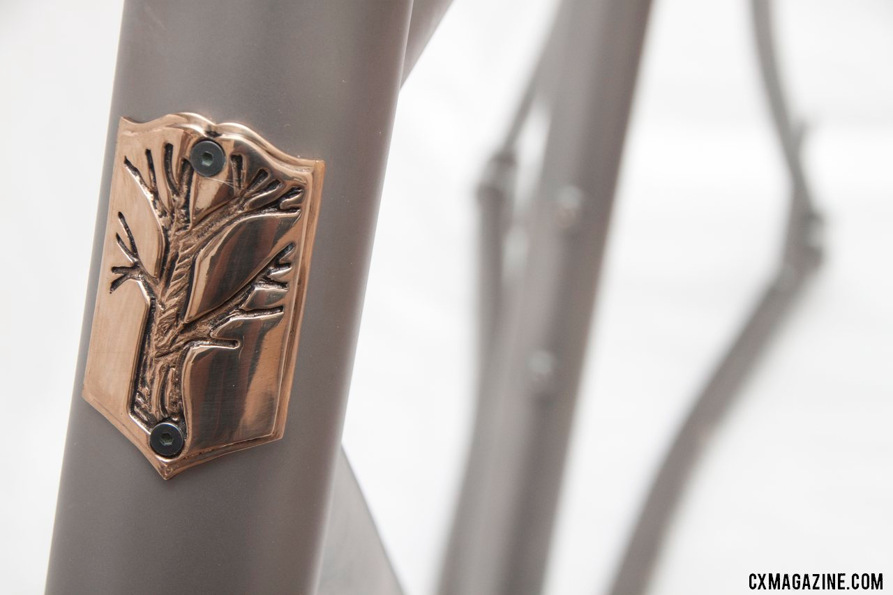 The easy-to-recognize and elegant Mosaic head badge. @ Cyclocross Magazine