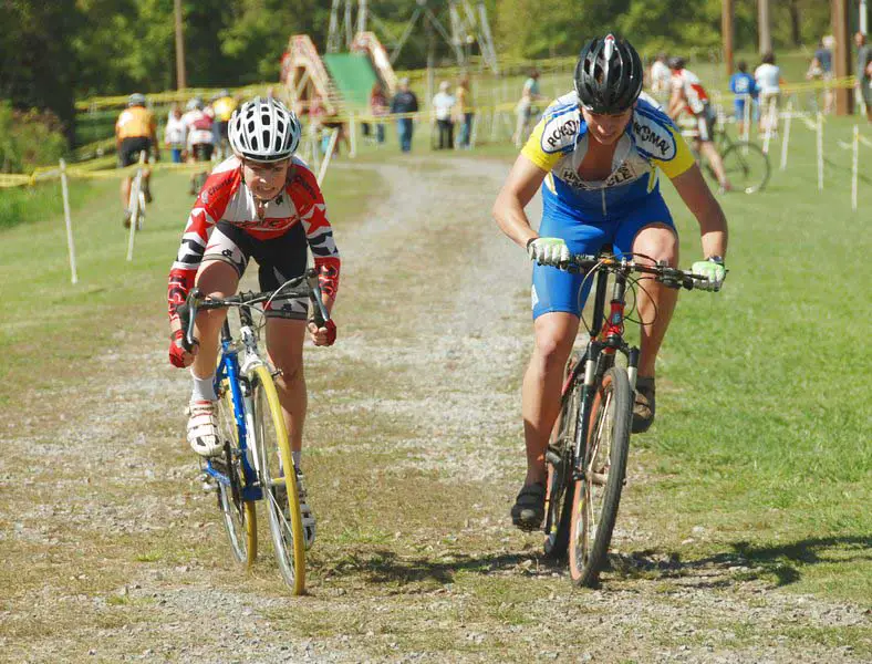 The juniors sprint it out at MSG. ?Bart Nave