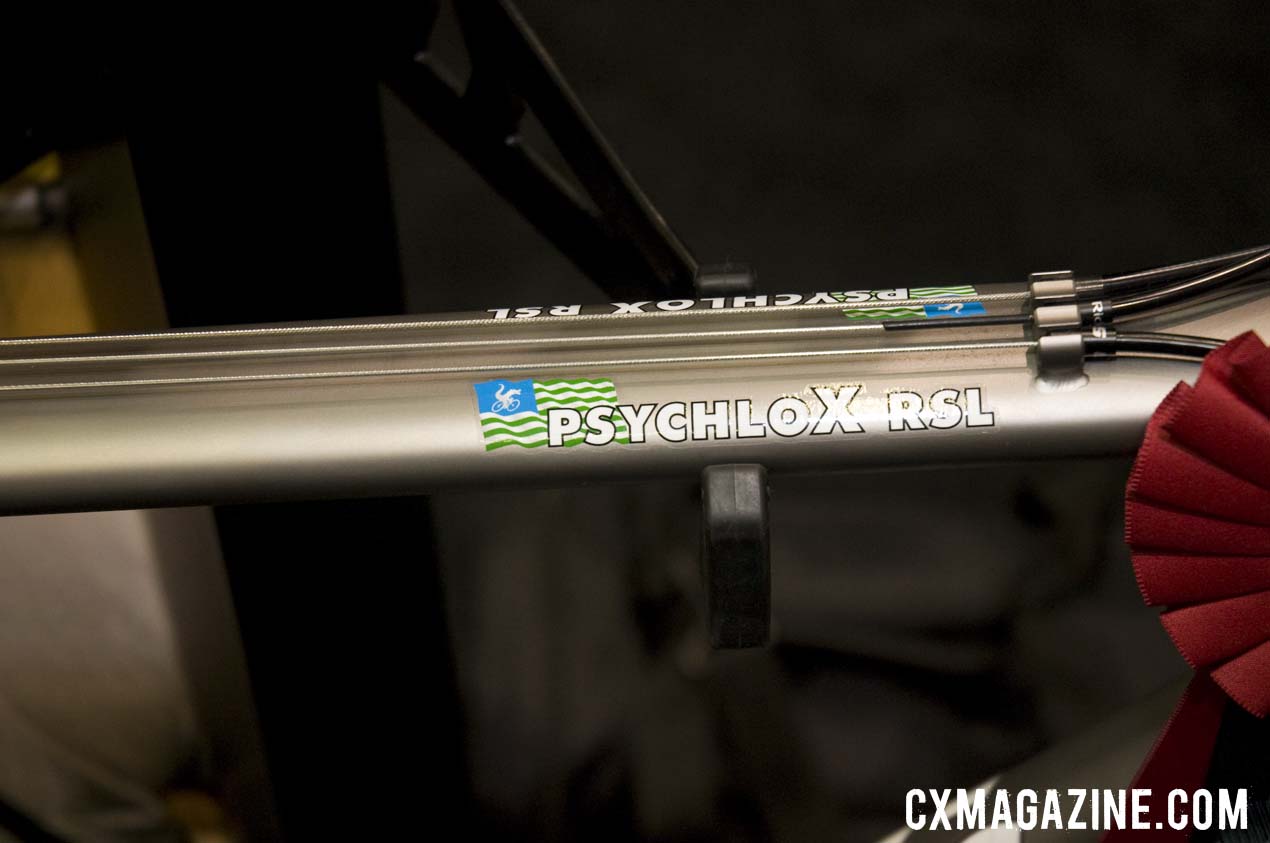 The Moots PsychloX RSL features a dramatically flattened top tube for shouldering comfort. ©Kevin White