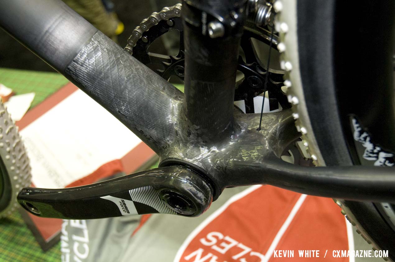 The front derailleur cable exits the rear of the substantial bottom bracket shell. © Kevin White