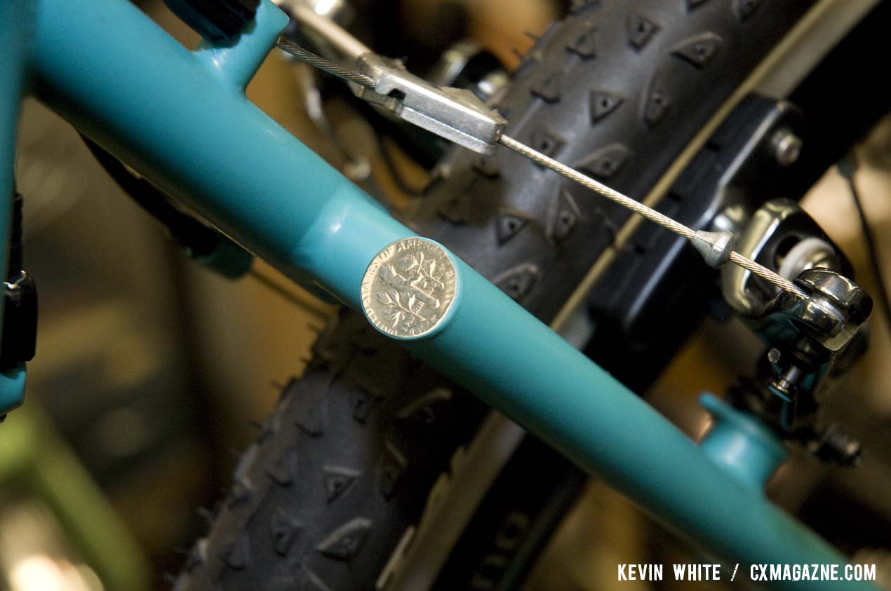 Sycip\'s distinctive seat stay junction, complete with a unique dime-capped finish. © Kevin White