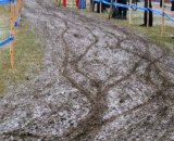 Fresh tracks through mud and a snow dusting ©Kenton Berg