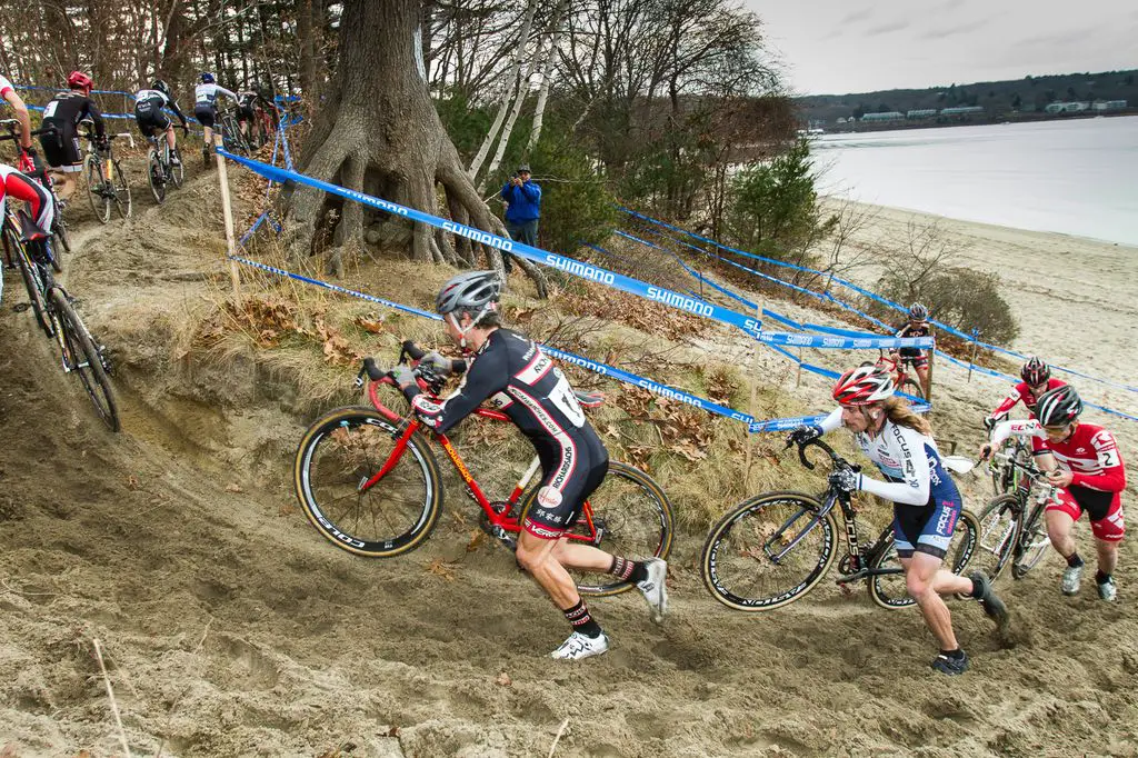 Racers circle through the second beach section . © Todd Prekaski