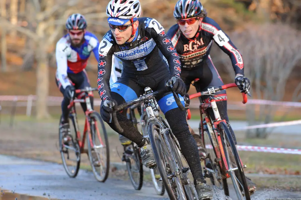 Lindine in the lead ? Natalia McKittrick | Pedal Power Photography | 2009