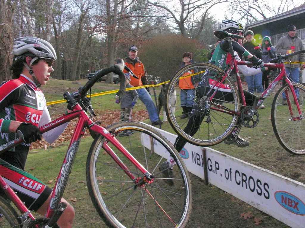 Clif Bar Elite Juniors Curtis and company over the barriers ? Paul Weiss