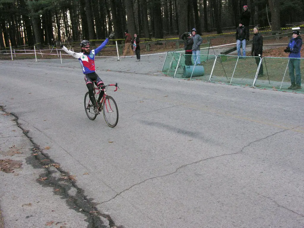 Dan Timmerman wins the day and the Elite New England title ? Paul Weiss