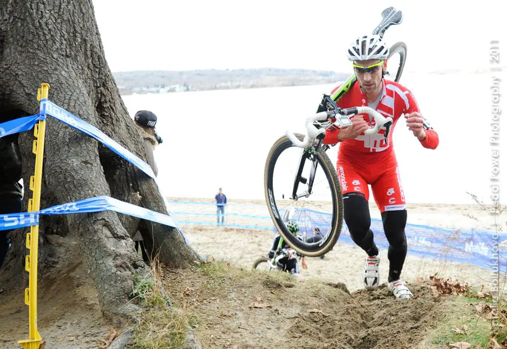 Chrstian Heule comes out of the sand. ©Natalia Boltukhova | Pedal Power Photography