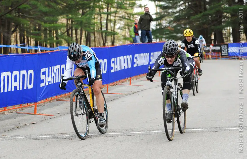 A bike throw made the difference for second. © Natalia Boltukhova | Pedal Power Photography