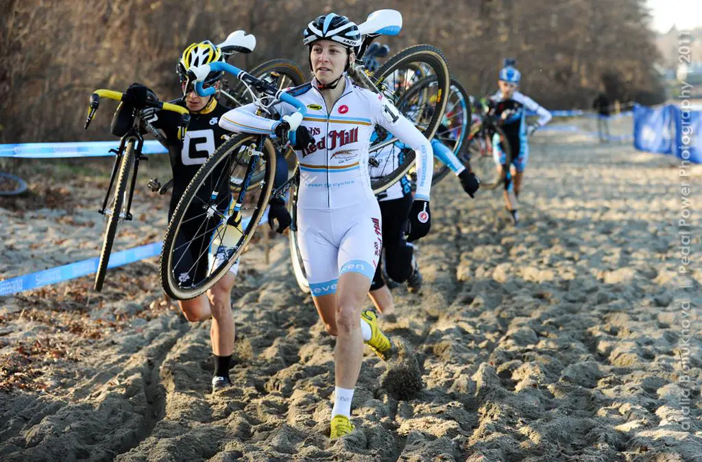 Maureen Bruno Roy leads through the sand. © Natalia Boltukhova | Pedal Power Photography