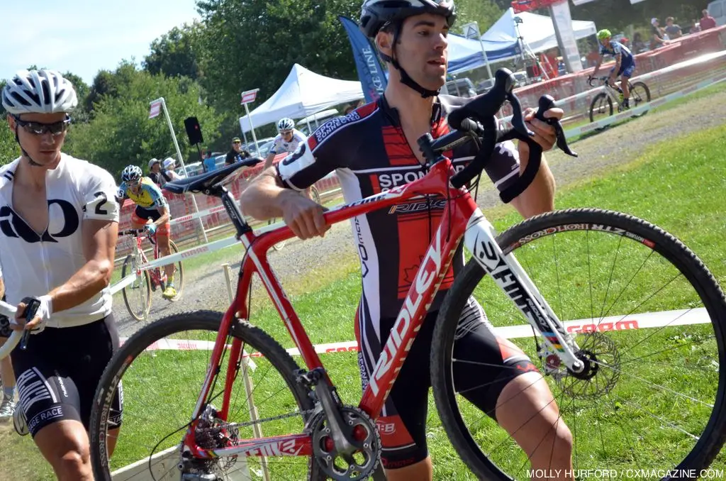 Craig Richey uses his early lead and hits the barriers first at Nittany Lion Cross Day 1. © Cyclocross Magazine