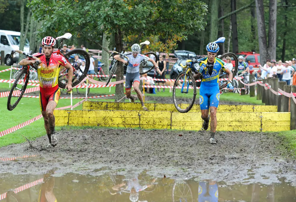 Field and Van Den Bosch made it over the barriers together.  ©  Jeff Bramhall