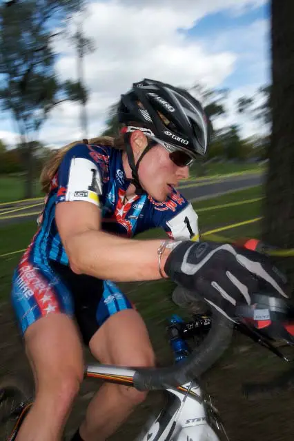 Katie Compton dominates yet again at BioWheels, Day 2 of Ohio\'s UCI3 Festival