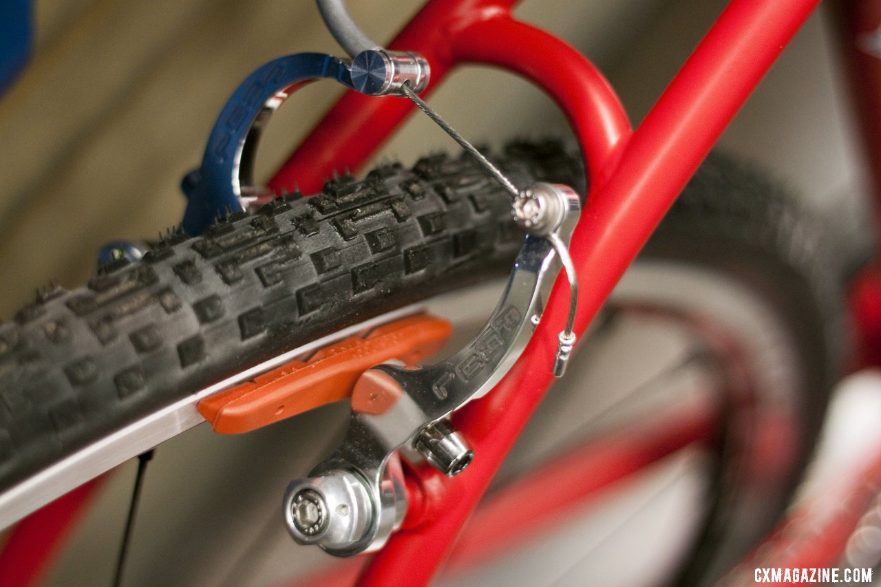 Retrotec\'s cyclocross bike also displayed Paul Component\'s latest mini V-brake, the MiniMoto. © Cyclocross Magazine