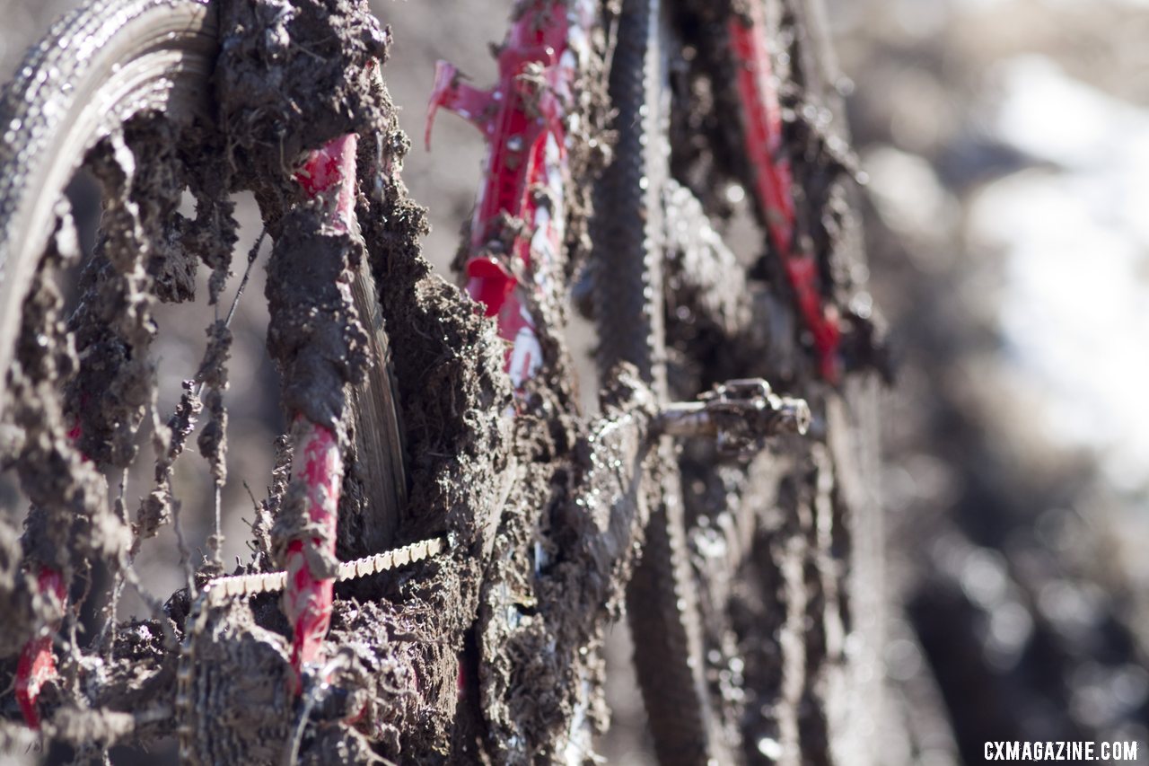 A typical bike in the Masters Men 40-44 race, 2013 Cyclocross World Championships. © Cyclocross Magazine