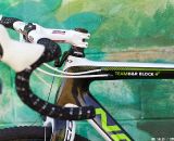 SRAM Force DoubleTap levers. © Joe Sales