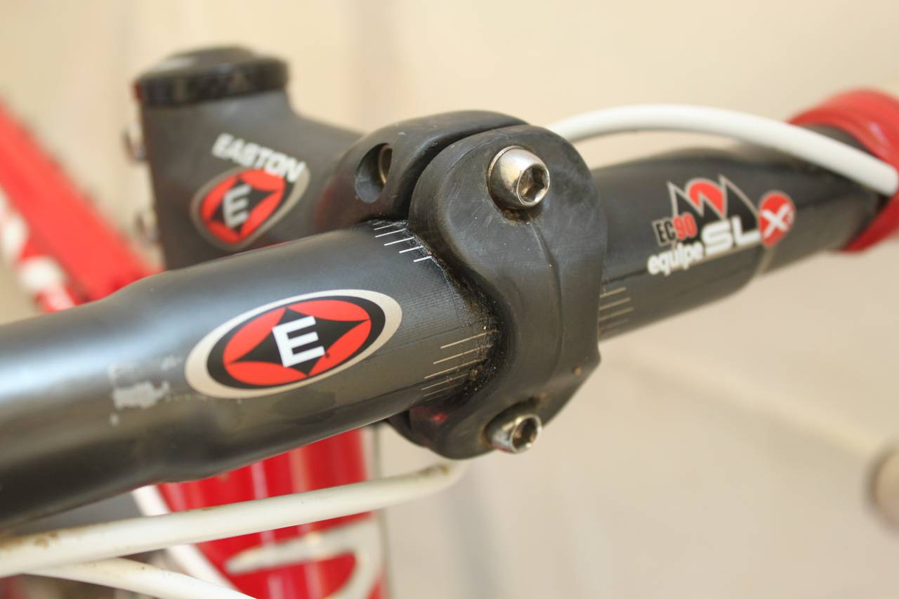Easton also provides the stem and EC90 handlebars. ? Cyclocross Magazine