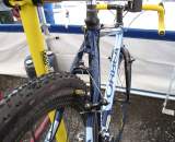 The s-shaped seatstays provide a balance between mud clearance and stiffness. ? Cyclocross Magazine