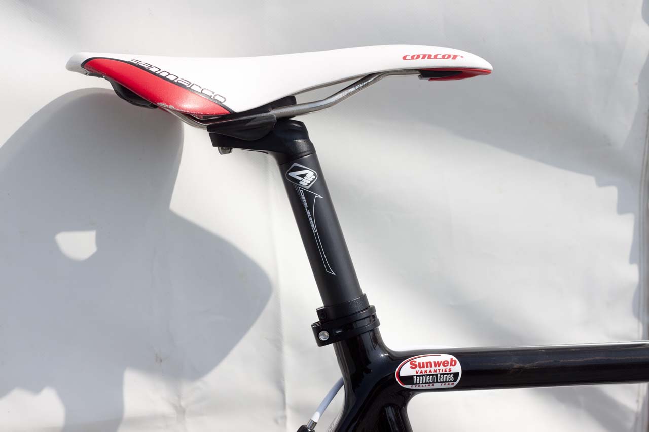 A Selle San Marco Concor saddle sits on top of a 4ZA Cirrus Pro seatpost. © Cyclocross Magazine