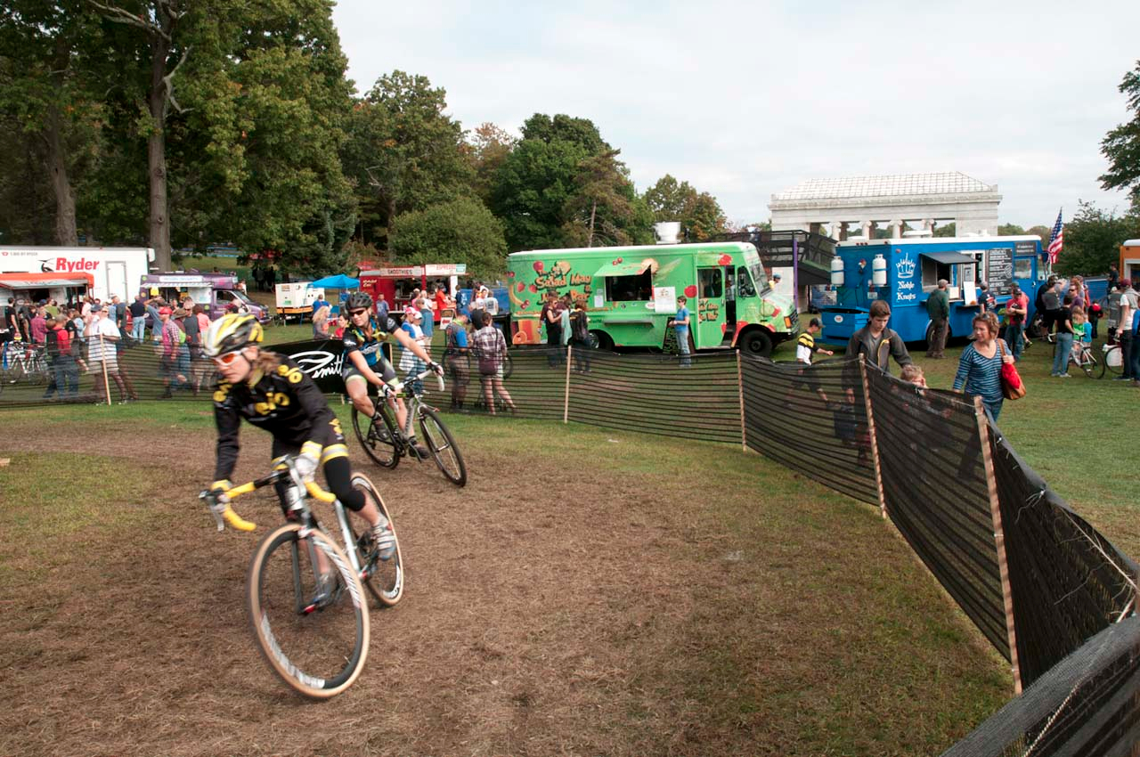 The EXPO area located right along side the course had plenty of catering for hungry spectators. Â© Kevin White