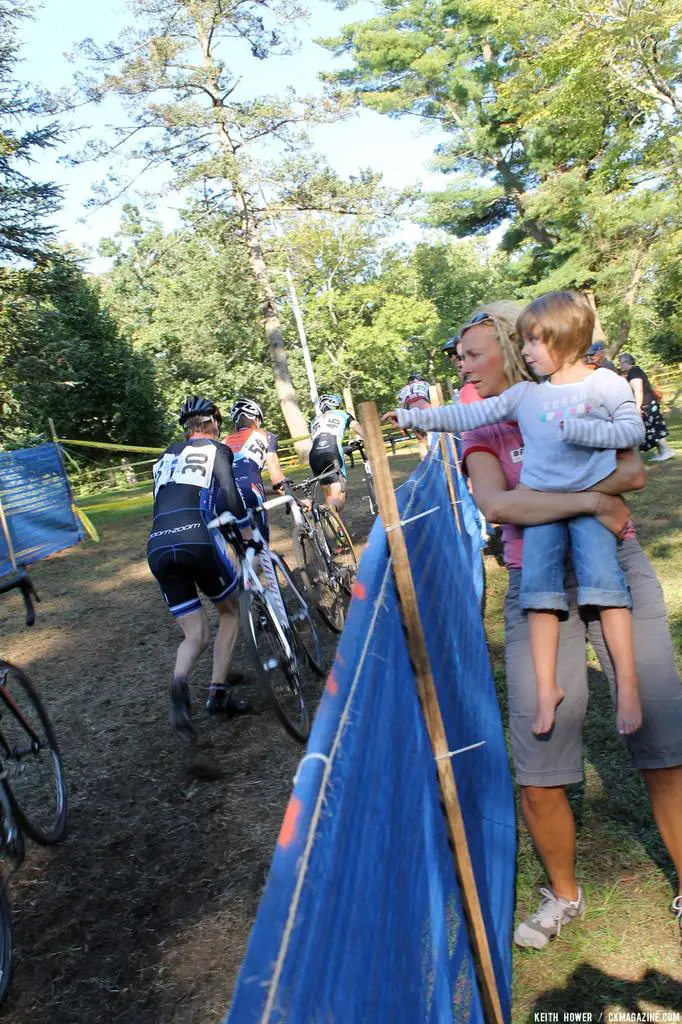 Spectators look on at the men\'s field. © Cyclocross Magazine