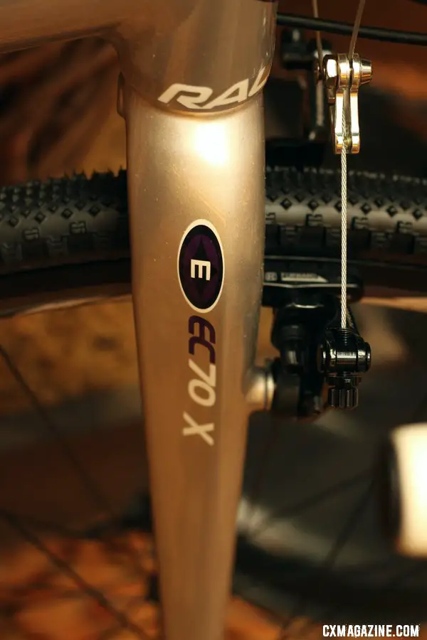 The Easton EC70X carbon cyclocross fork handles steering up front on the RX and RX-W. © Cyclocross Magazine