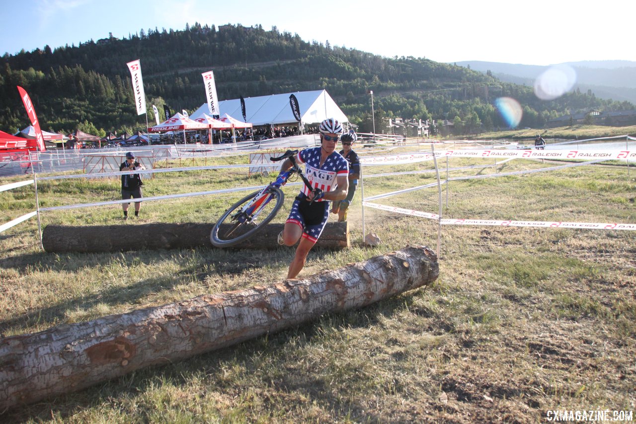 Page leads Berden through the logs, one of four dismounts for the average racer. © Cyclocross Magazine
