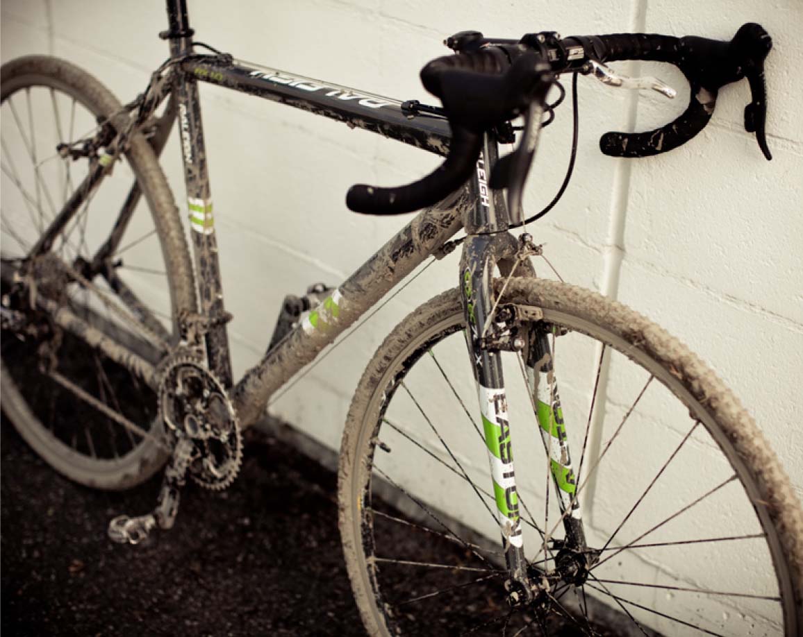 The Raleigh 2010 RX 1.0 adds adds SRAM Rival