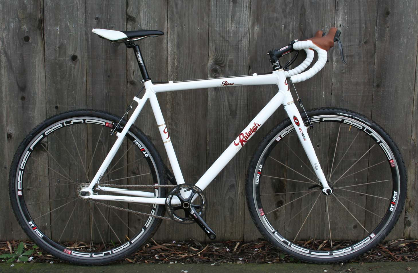 Raleigh's Rainier singlespeed cyclocross bike