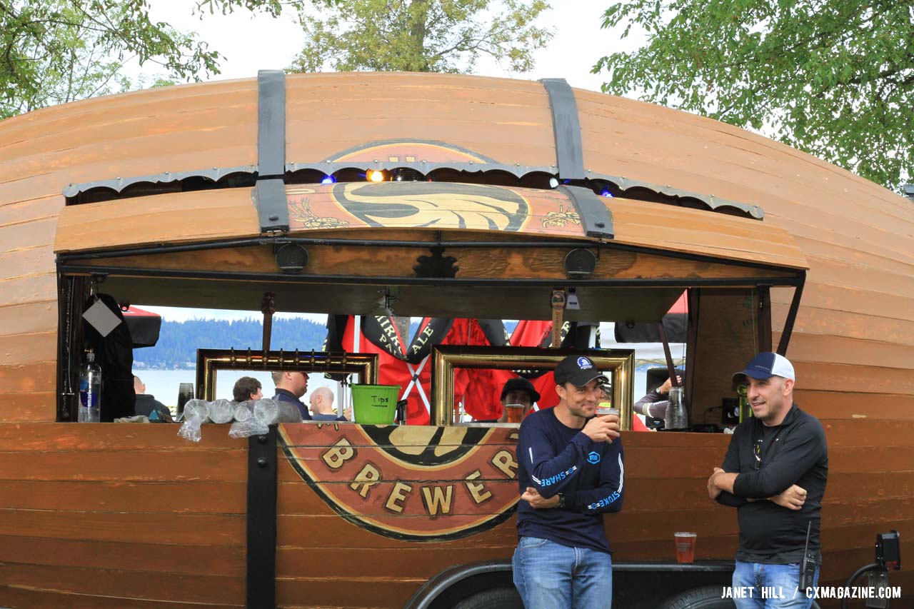 Deschutes Brewery had Woody supplying libations in the beer garden. ©Janet Hill