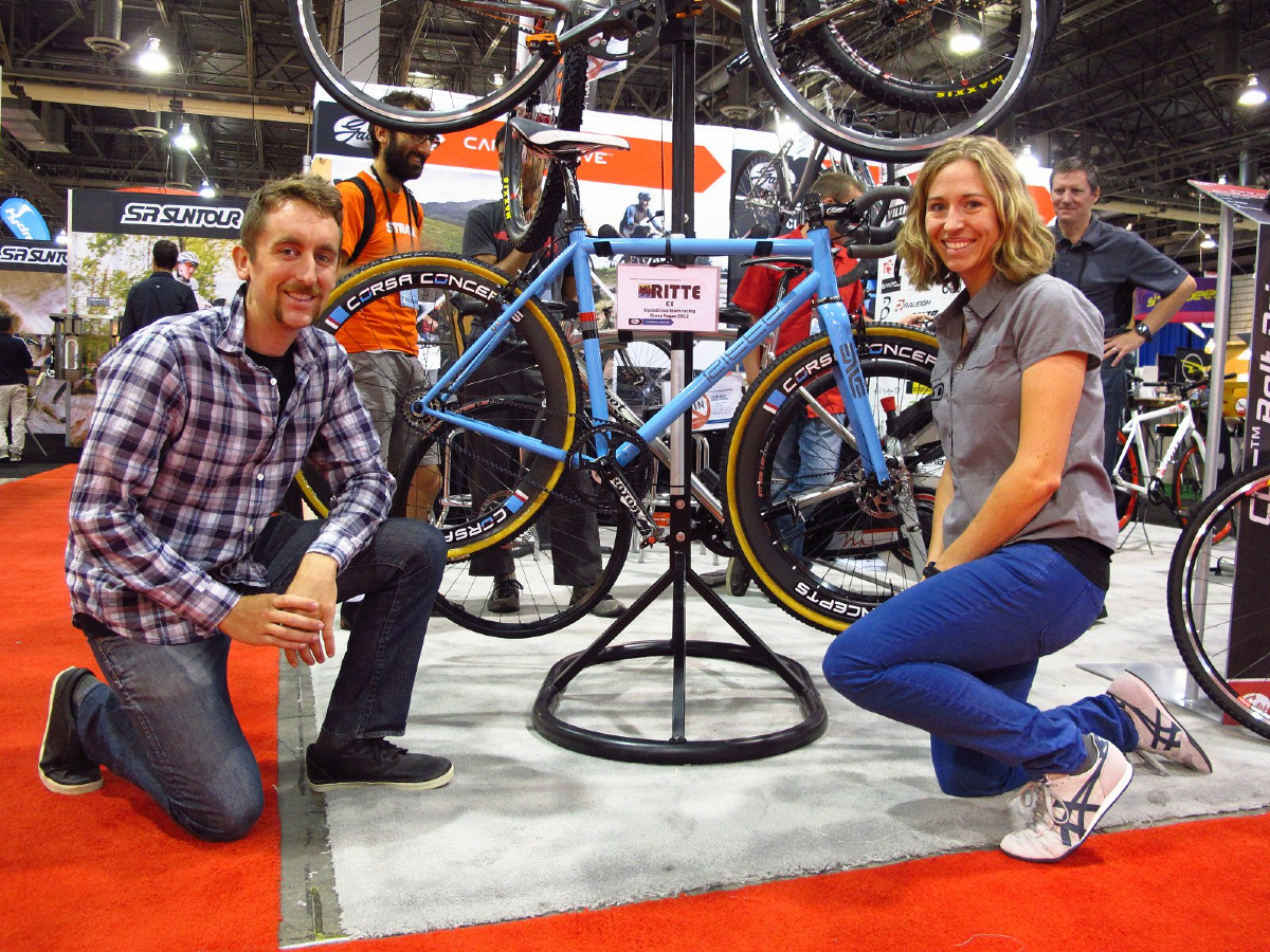 Riders Amanda and Alan at Interbike. © Dave Lieberman