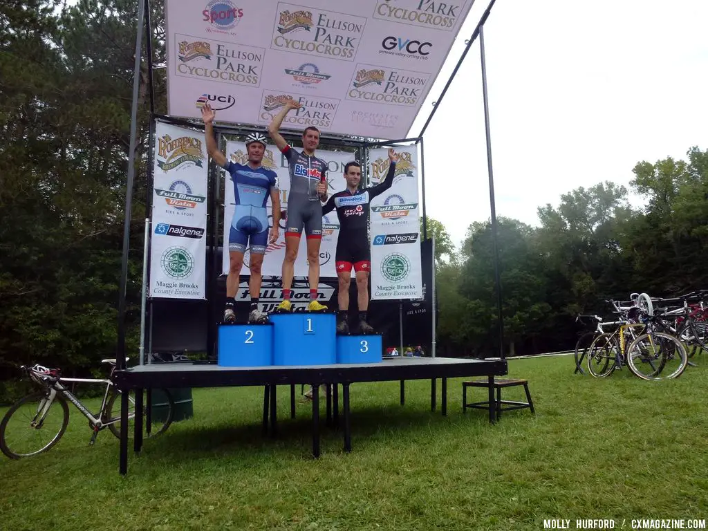 Rochester Elite Men Day 1. © Cyclocross Magazine