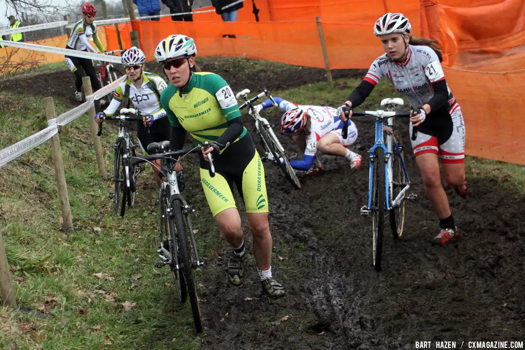 Up the muddy run. © Bart Hazen