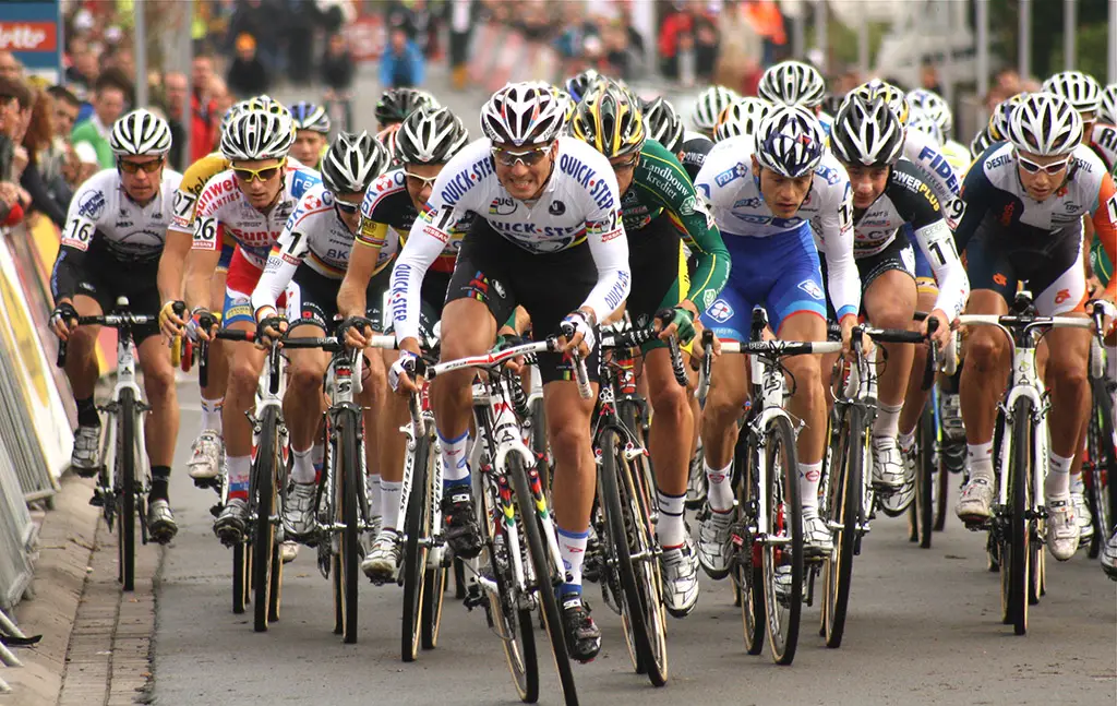 Zdenek Stybar stormed off the start for the holeshot © Dan Seaton