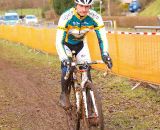 Riders were out in force testing their legs and dialing the muddy course. © Jonas Bruffaerts