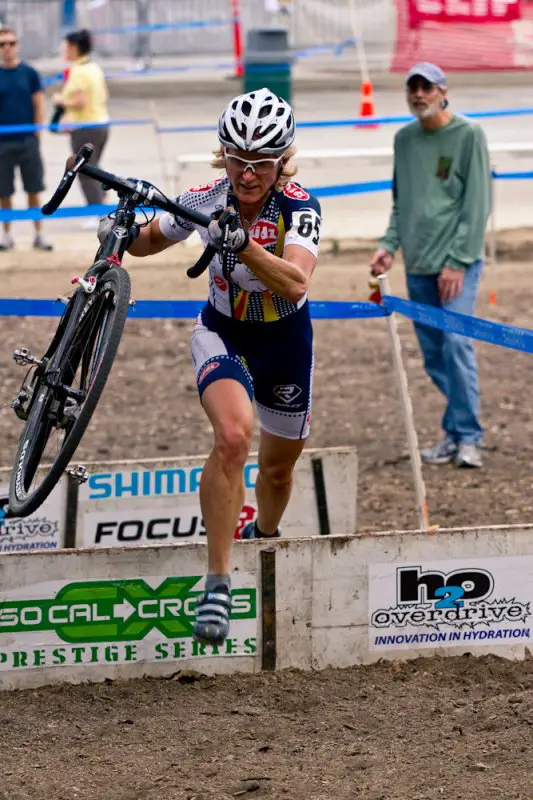 Sue Butler didn't falter on her way to victory in Griffith Park. © M. Rock