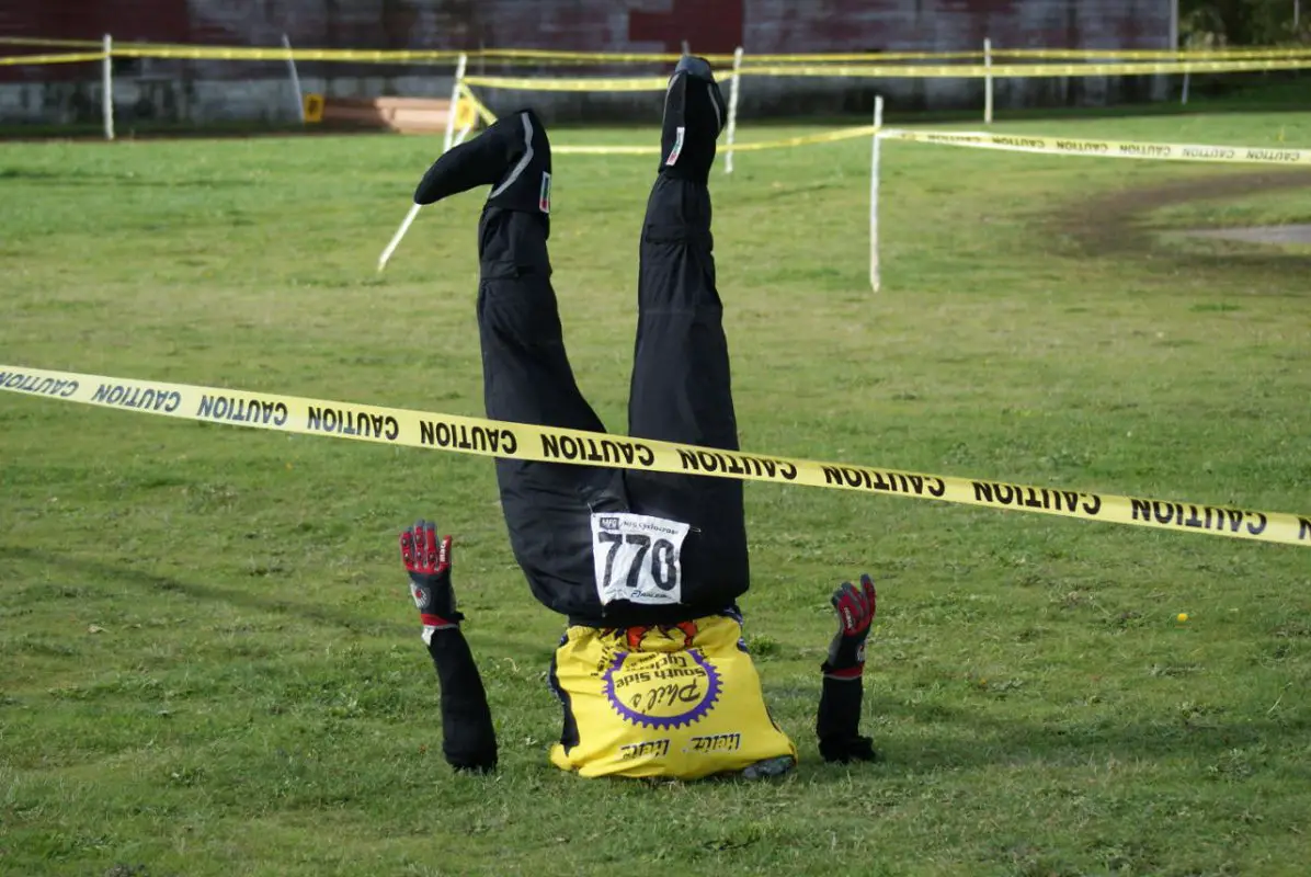 The dummy memorialized the spot where a racer broke his ankle last year © Kenton Berg