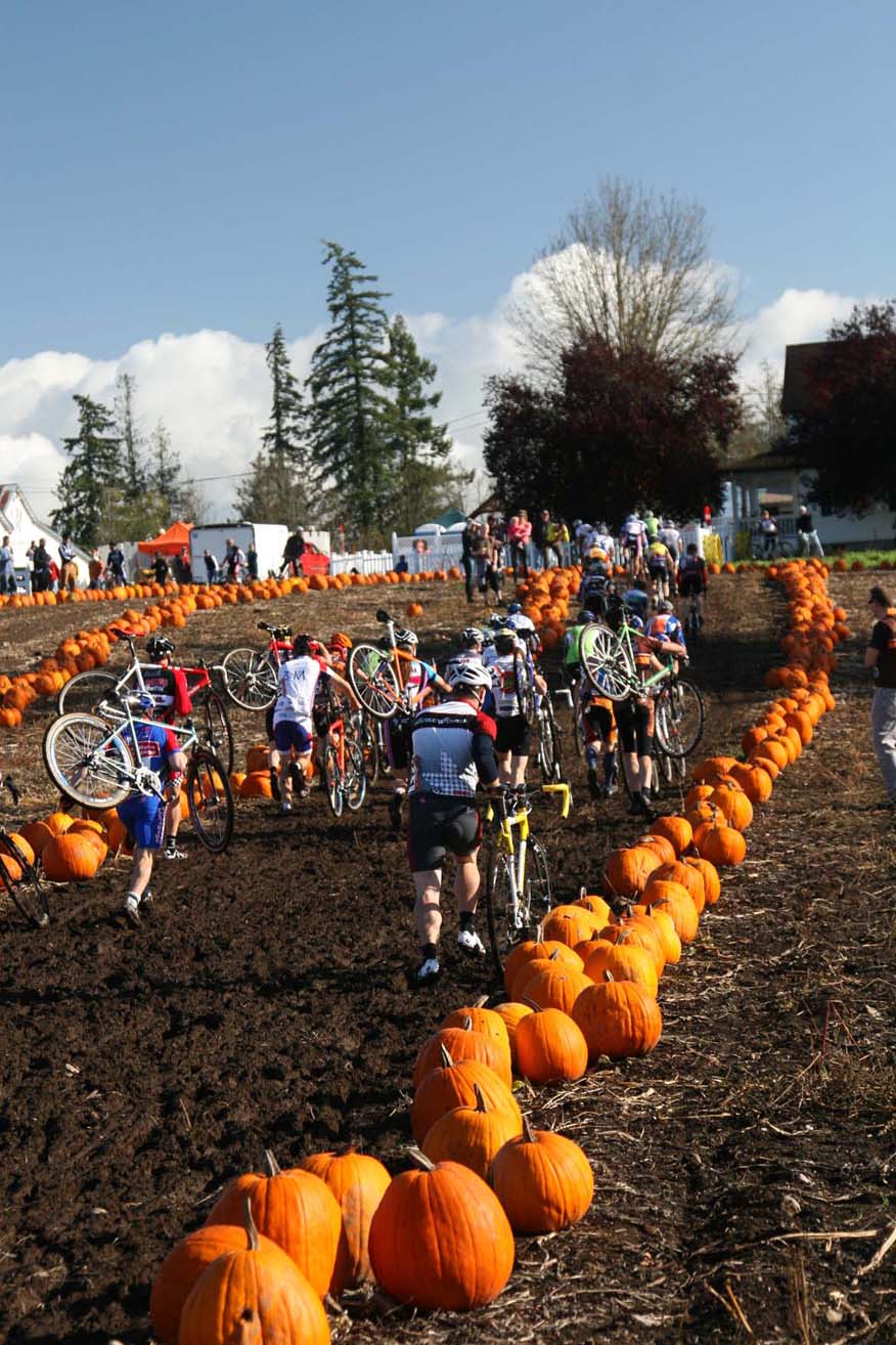 Seattle Cyclocross #5, Maris Farm, November 1, 2009.