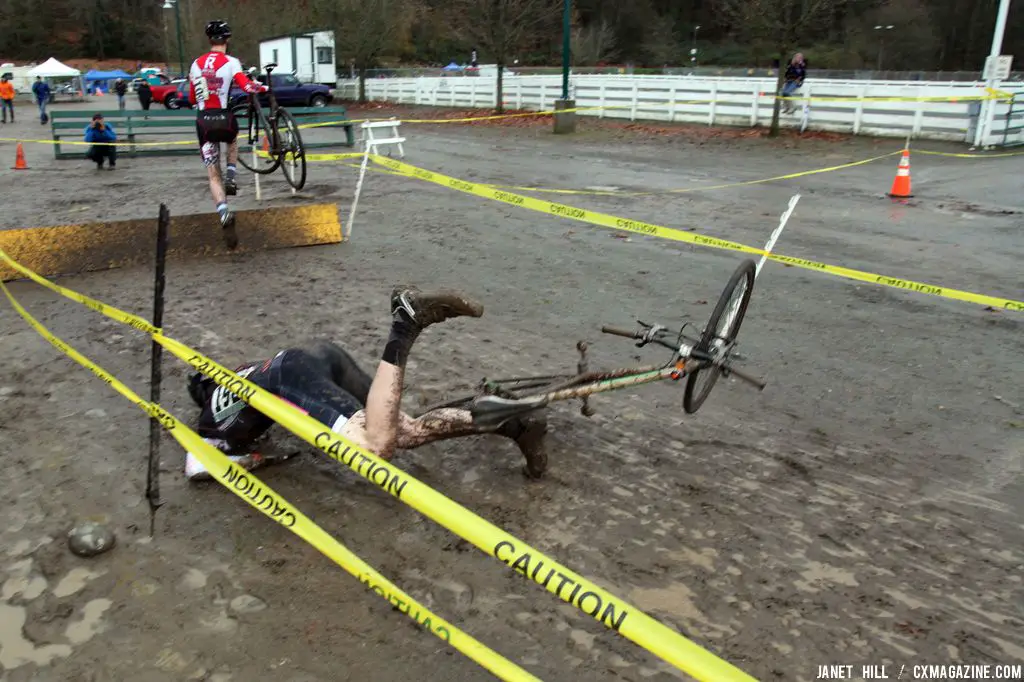 Seattle Cyclocross series finale. © Janet Hill