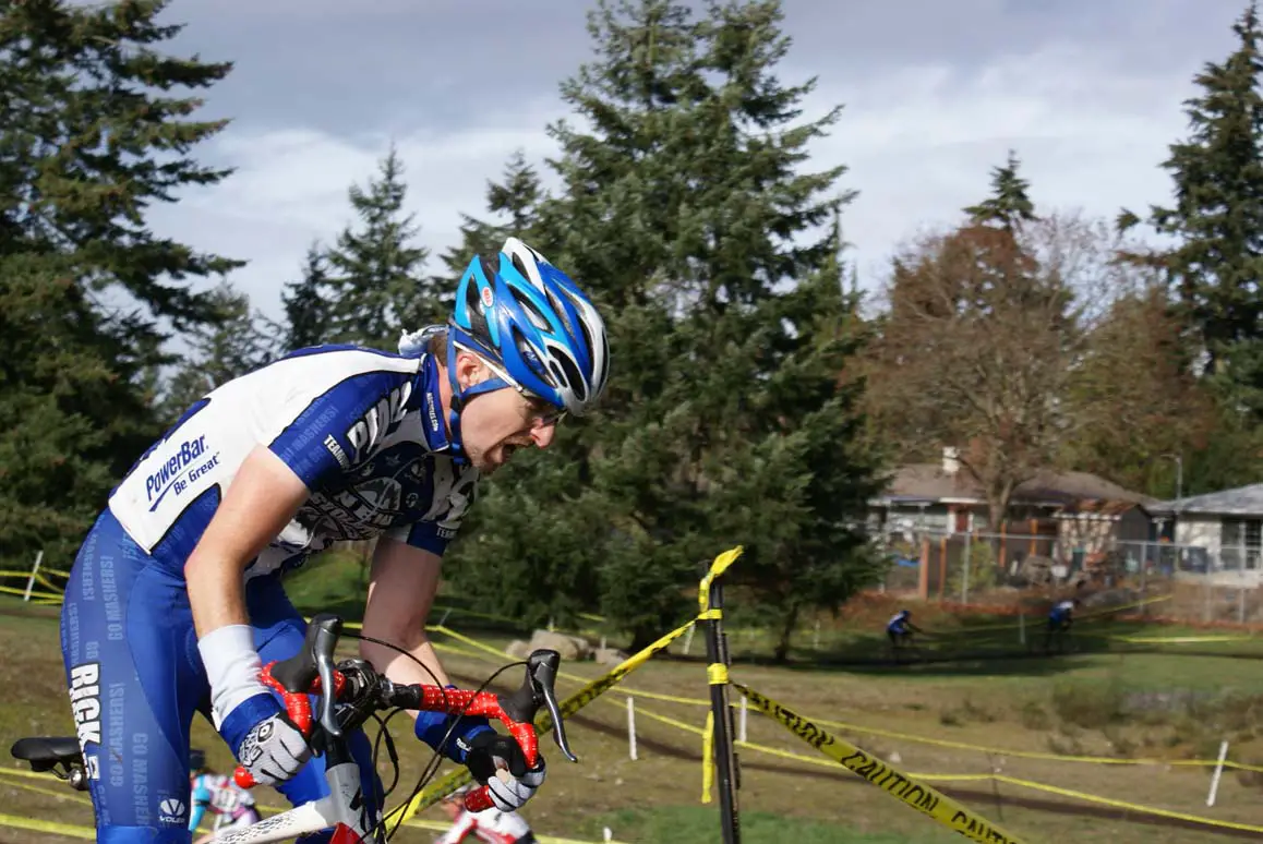 Mr Cyclocross 2008 Joe Martin showing us how to drill it. ? Kenton Berg