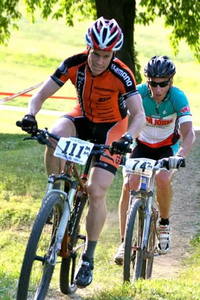 Racing short track at Eva Bandman Park. It\'s not cyclocross, but it\'s close! © Marcia Seiler