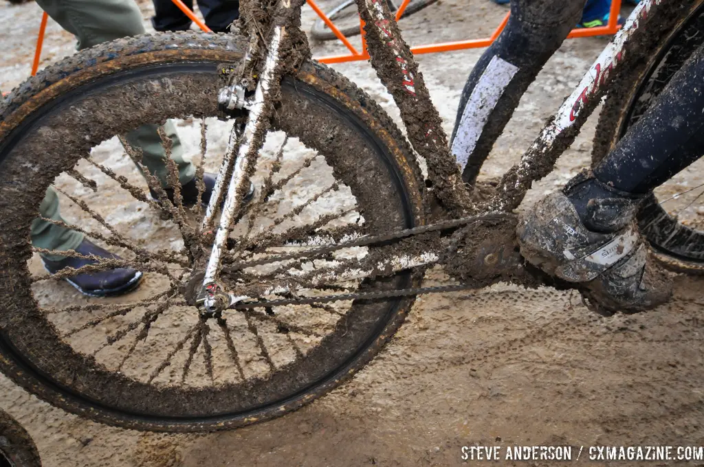 Mud, ice and organic material caked the bikes by the end of the race. © Steve Anderson