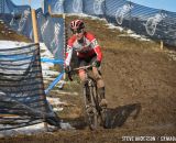 Mo Bruno-Roy in control in the women’s singlespeed race in Boulder. © Steve Anderson