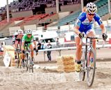 The same Elite Women’s players were involved at the front of the Krosstober-Fest on Sunday. This is Teal Stetson-Lee (Luna) leading Courtenay McFadden (Clif Bar/Bicycle Centres/Voler) and Mical Dyck (Stan’s No Tubes CX). © Phil Beckman/PB Creative/pbcreative.smugmug.com